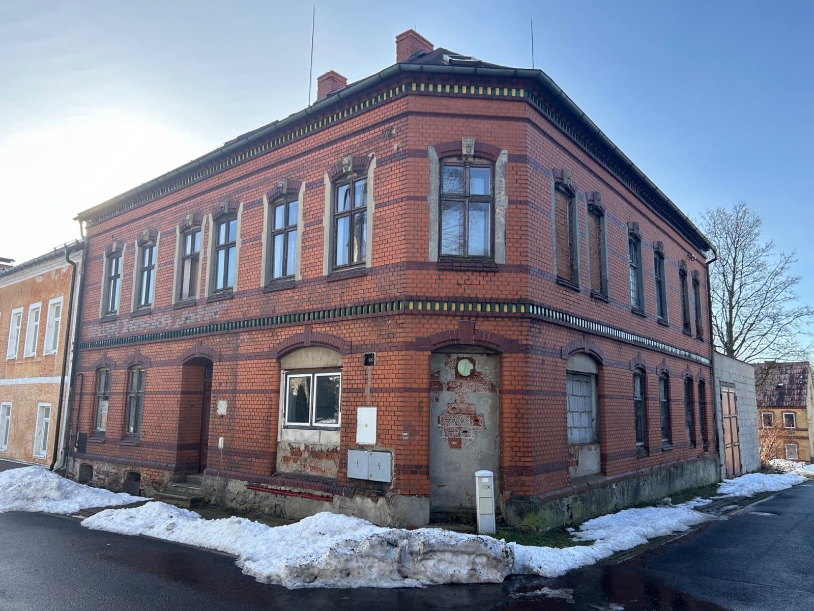 Pronájem domu 706 m², pozemek 435 m², Výsluní, Ústecký kraj Pronájem domu 706 m², pozemek 435 m², Výsluní, Ústecký kraj