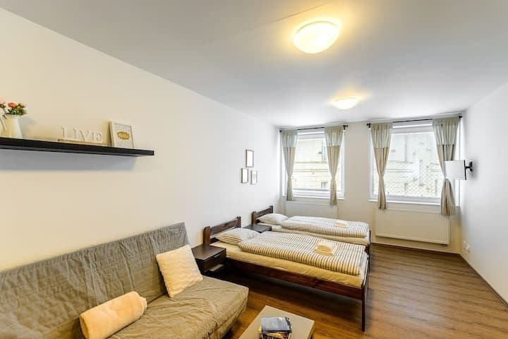 Pronájem bytu 25 m², Víta Nejedlého, Praha, Praha Pronájem bytu 25 m², Víta Nejedlého, Praha, Praha