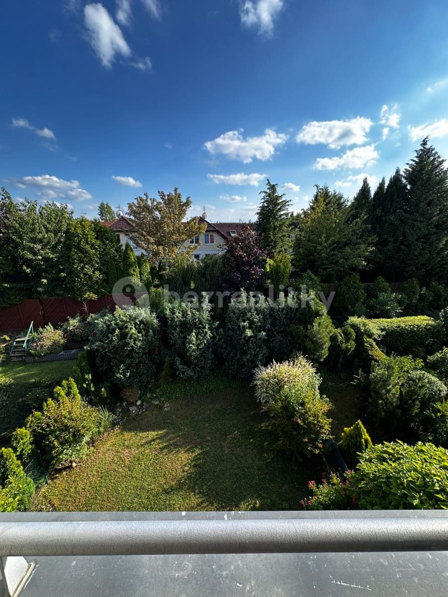 Pronájem bytu 1+kk 34 m², Toskánská, Hostivice, Středočeský kraj Pronájem bytu 1+kk 34 m², Toskánská, Hostivice, Středočeský kraj