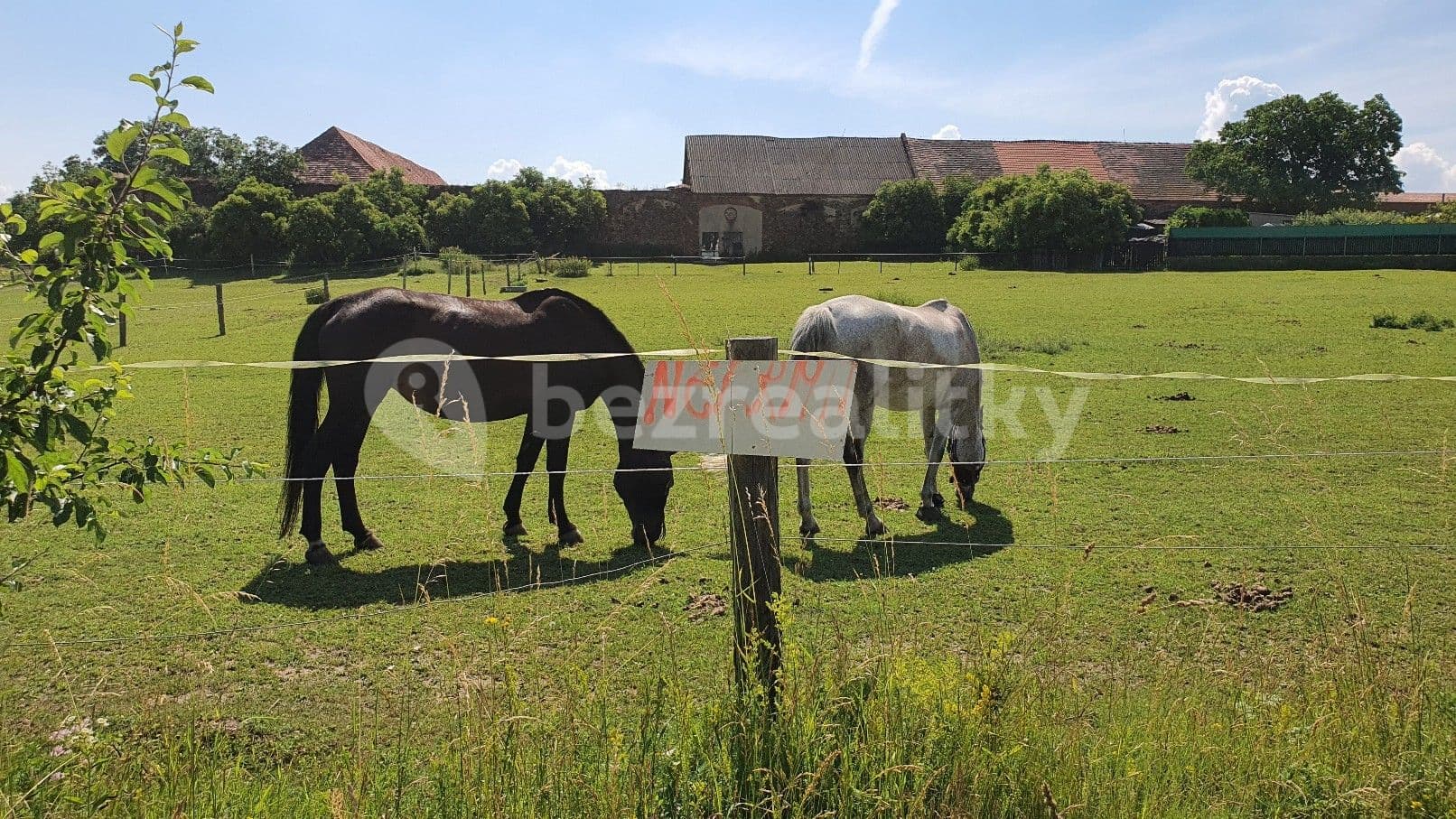 Pronájem domu 200 m², pozemek 970 m², Lhenická, Praha, Praha Pronájem domu 200 m², pozemek 970 m², Lhenická, Praha, Praha