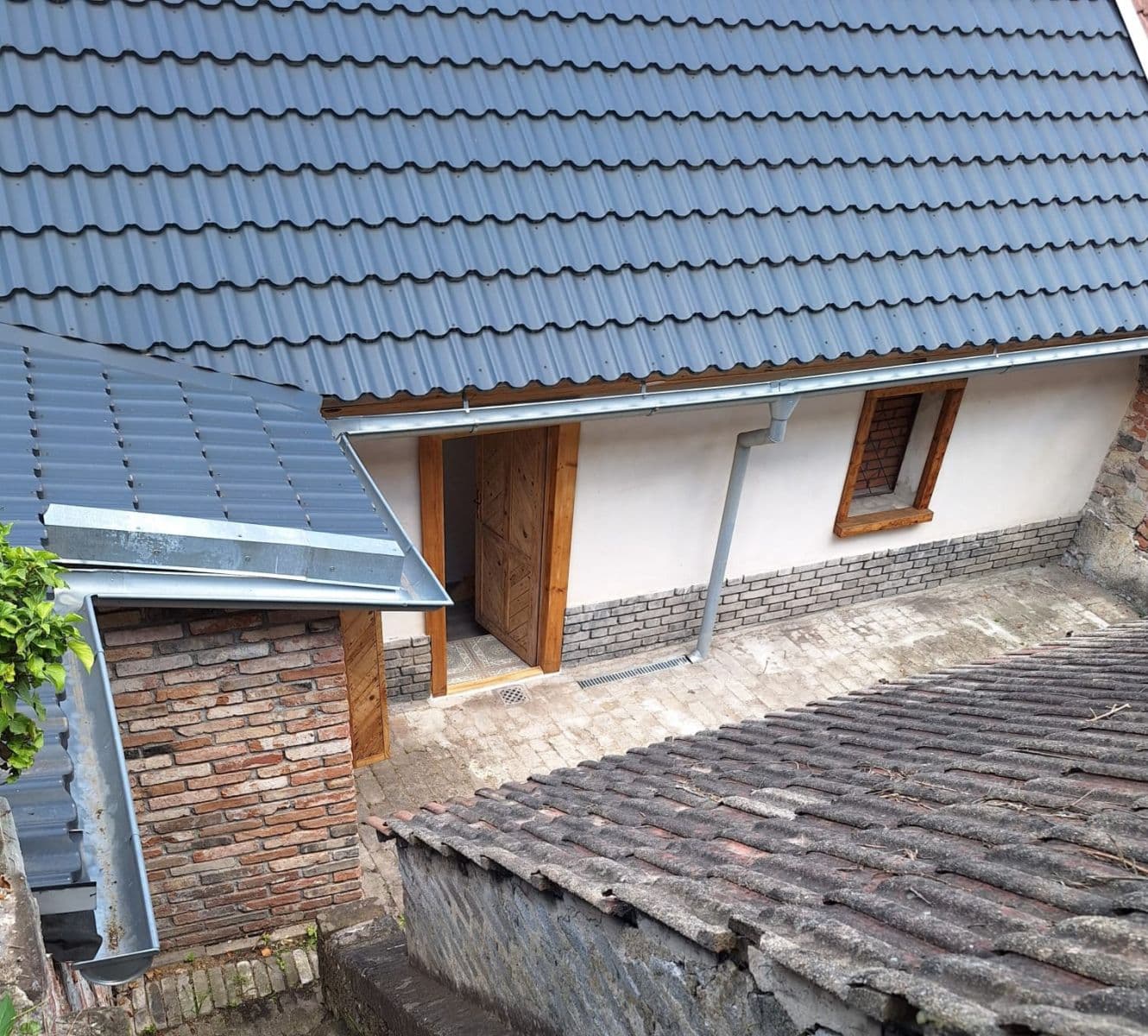 Pronájem domu 93 m², pozemek 50 m², V. Burgra, Kladno, Středočeský kraj Pronájem domu 93 m², pozemek 50 m², V. Burgra, Kladno, Středočeský kraj
