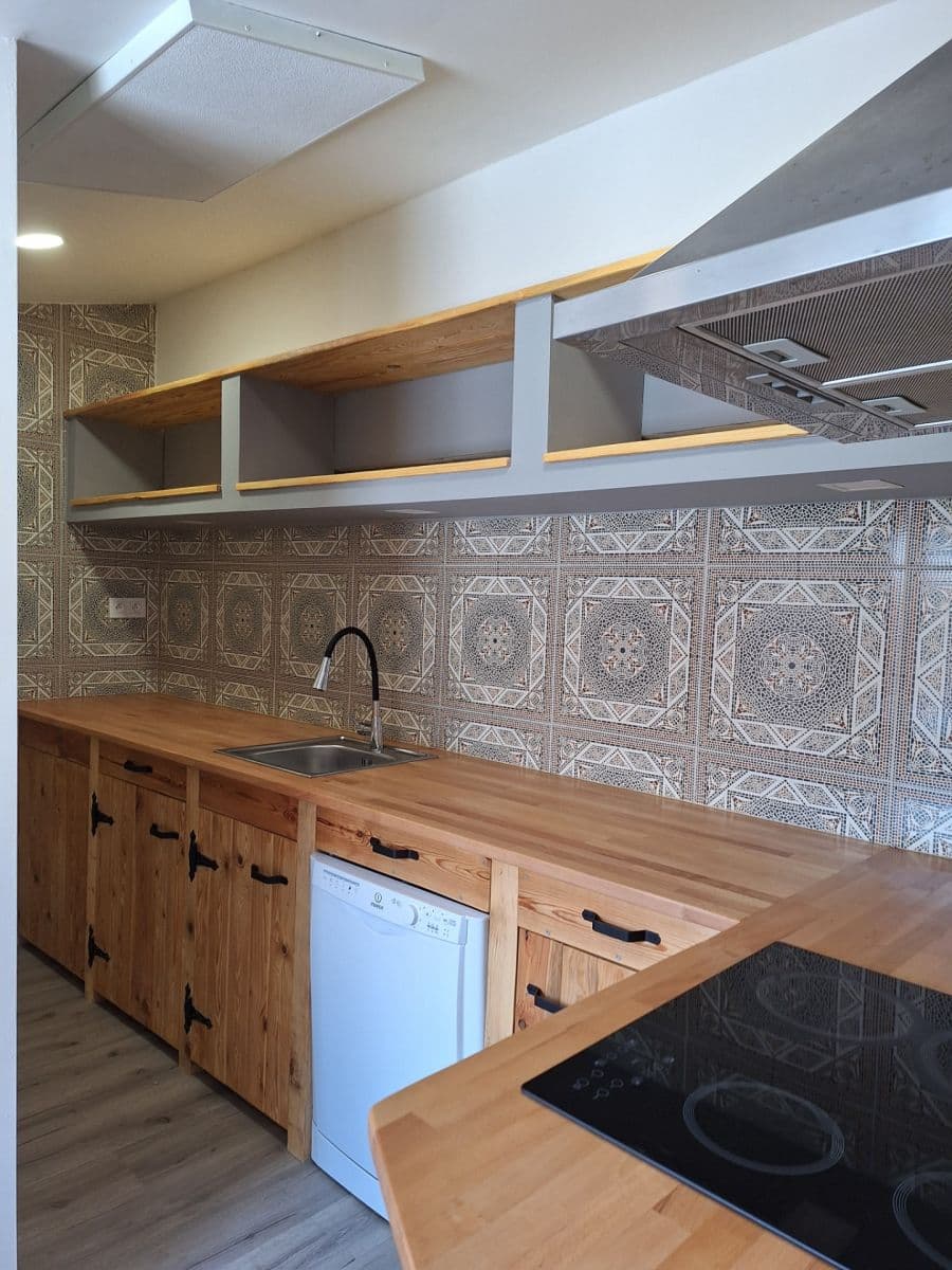 Pronájem domu 93 m², pozemek 50 m², V. Burgra, Kladno, Středočeský kraj Pronájem domu 93 m², pozemek 50 m², V. Burgra, Kladno, Středočeský kraj