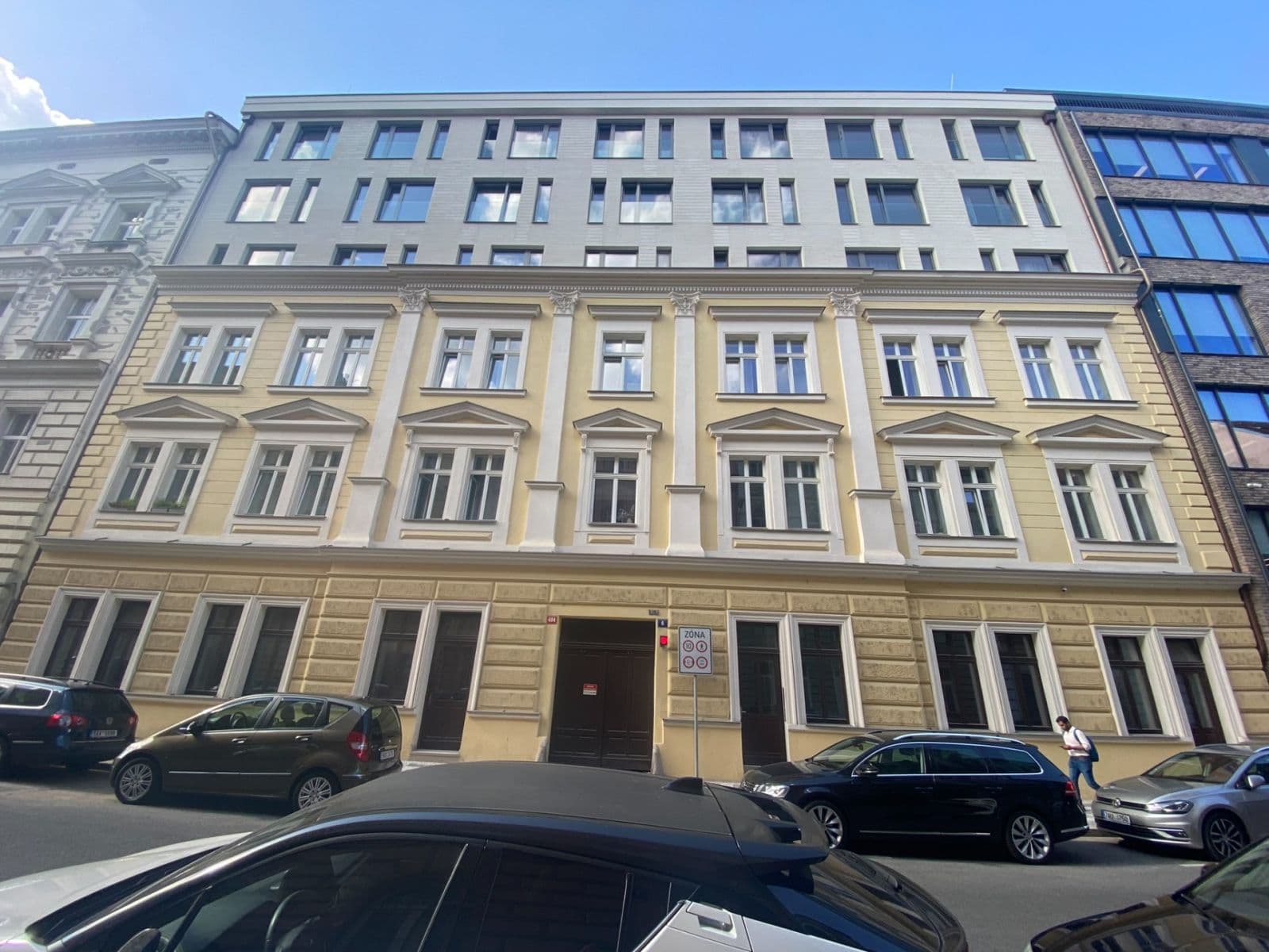 Pronájem bytu 1+kk 39 m², Na Valentince, Praha, Praha Pronájem bytu 1+kk 39 m², Na Valentince, Praha, Praha