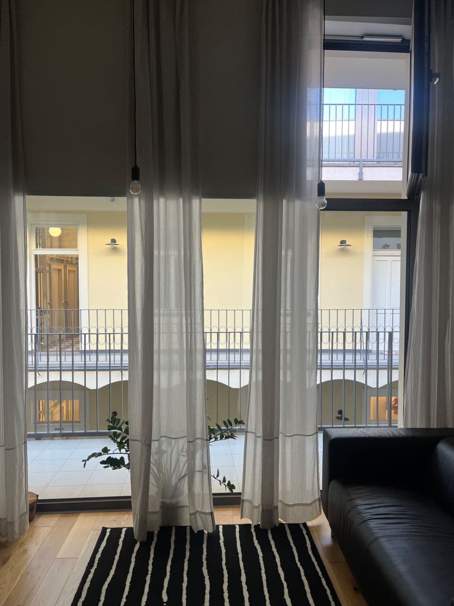 Pronájem bytu 1+kk 39 m², Na Valentince, Praha, Praha Pronájem bytu 1+kk 39 m², Na Valentince, Praha, Praha