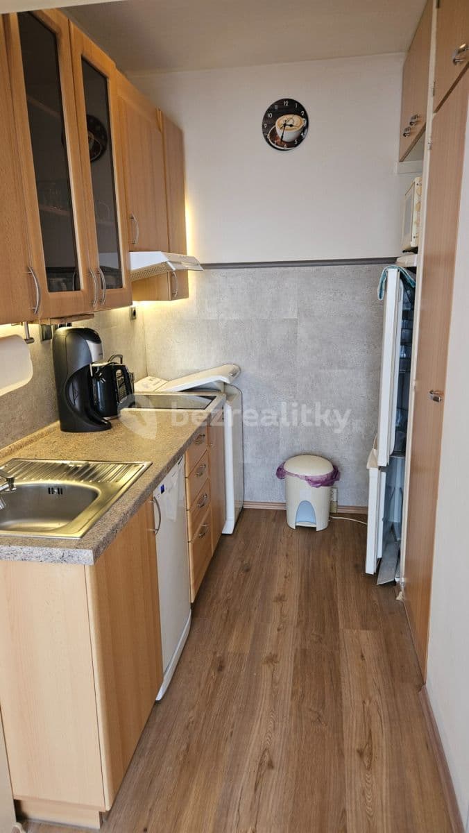 Pronájem bytu 1+kk 31 m², Na Vrších, Praha, Praha Pronájem bytu 1+kk 31 m², Na Vrších, Praha, Praha