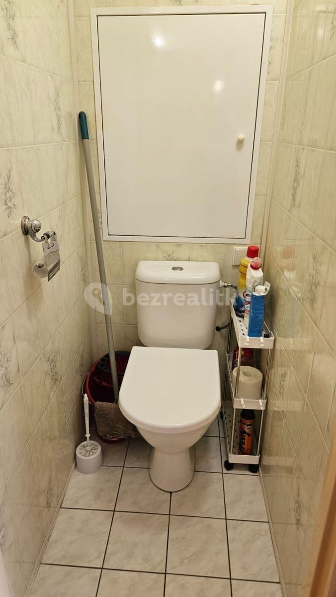 Pronájem bytu 1+kk 31 m², Na Vrších, Praha, Praha Pronájem bytu 1+kk 31 m², Na Vrších, Praha, Praha