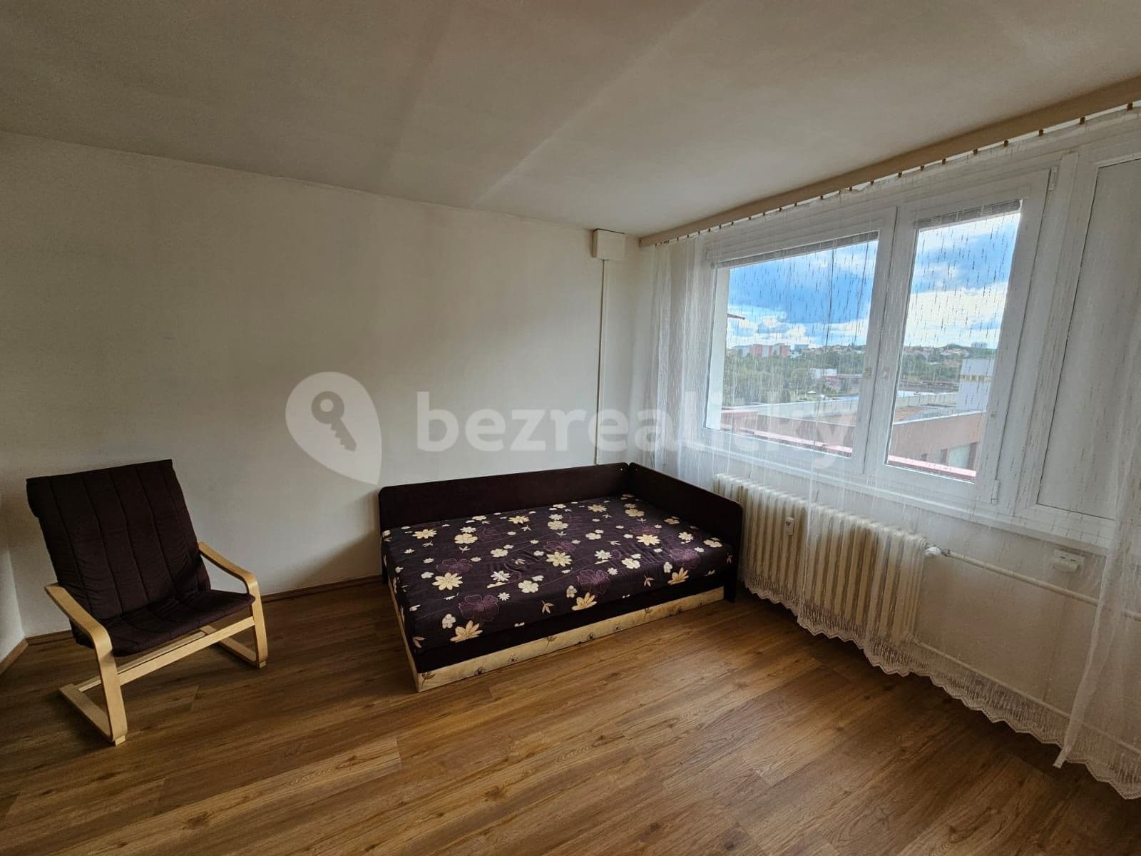 Pronájem bytu 1+kk 31 m², Na Vrších, Praha, Praha Pronájem bytu 1+kk 31 m², Na Vrších, Praha, Praha