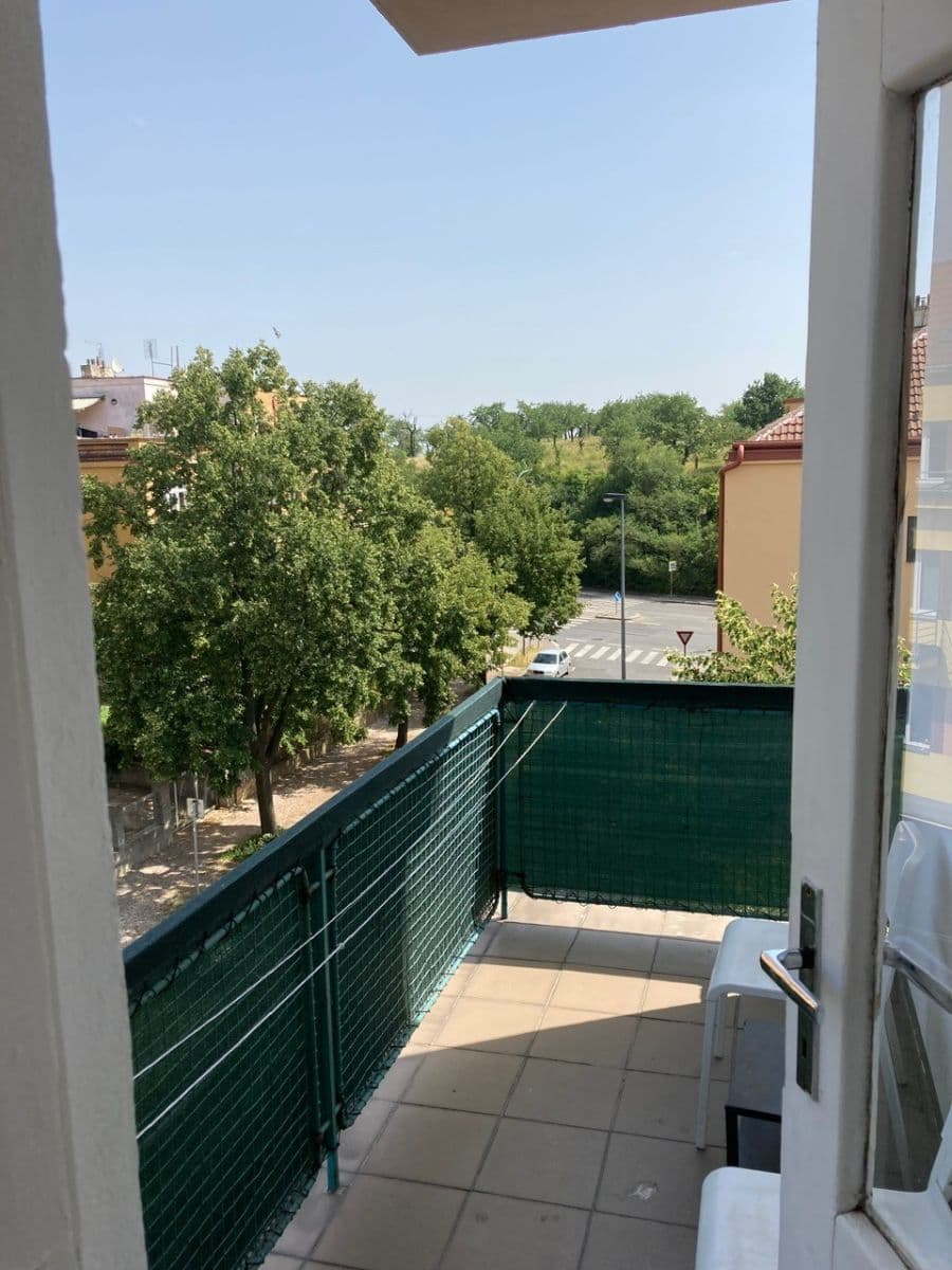 Pronájem bytu 2+kk 56 m², U Kněžské louky, Praha, Praha Pronájem bytu 2+kk 56 m², U Kněžské louky, Praha, Praha