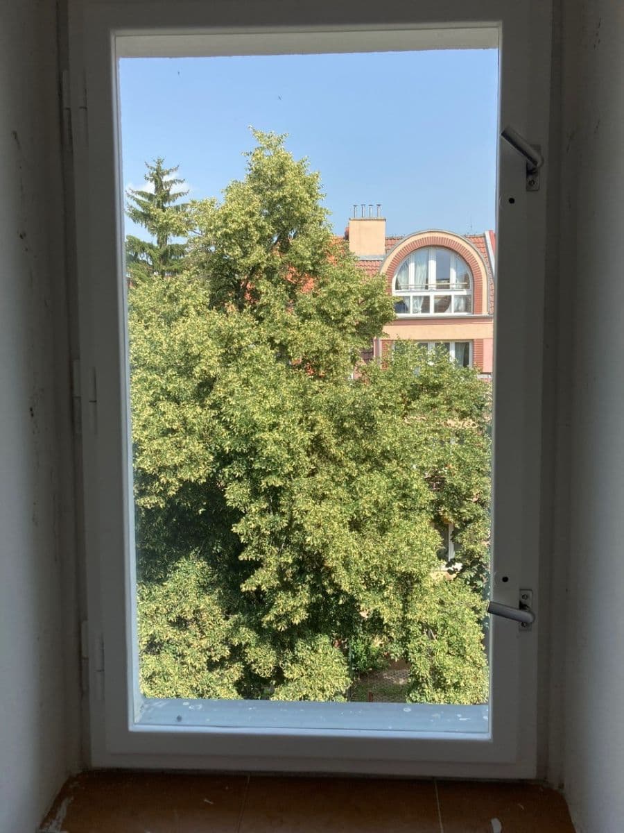 Pronájem bytu 2+kk 56 m², U Kněžské louky, Praha, Praha Pronájem bytu 2+kk 56 m², U Kněžské louky, Praha, Praha