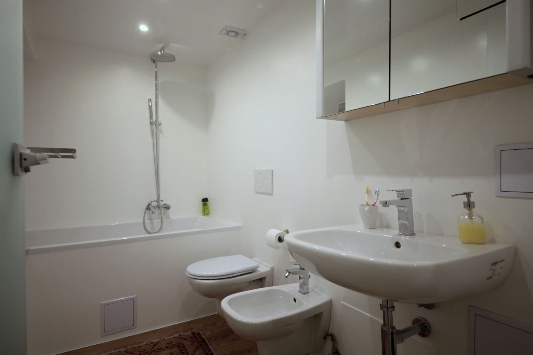 Pronájem bytu 37 m², Prvního pluku, Praha, Praha Pronájem bytu 37 m², Prvního pluku, Praha, Praha