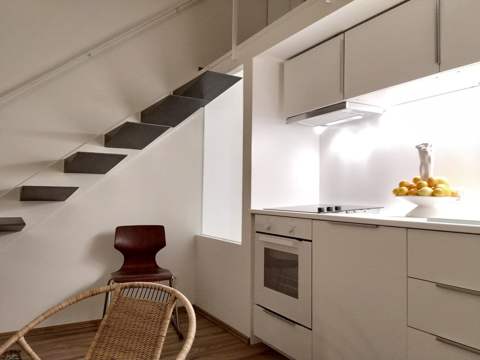 Pronájem bytu 37 m², Prvního pluku, Praha, Praha Pronájem bytu 37 m², Prvního pluku, Praha, Praha