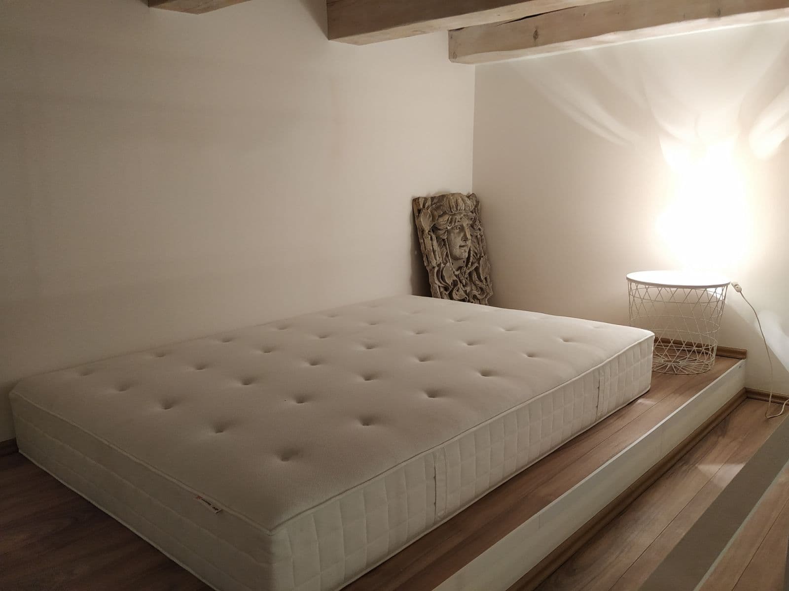 Pronájem bytu 37 m², Prvního pluku, Praha, Praha Pronájem bytu 37 m², Prvního pluku, Praha, Praha