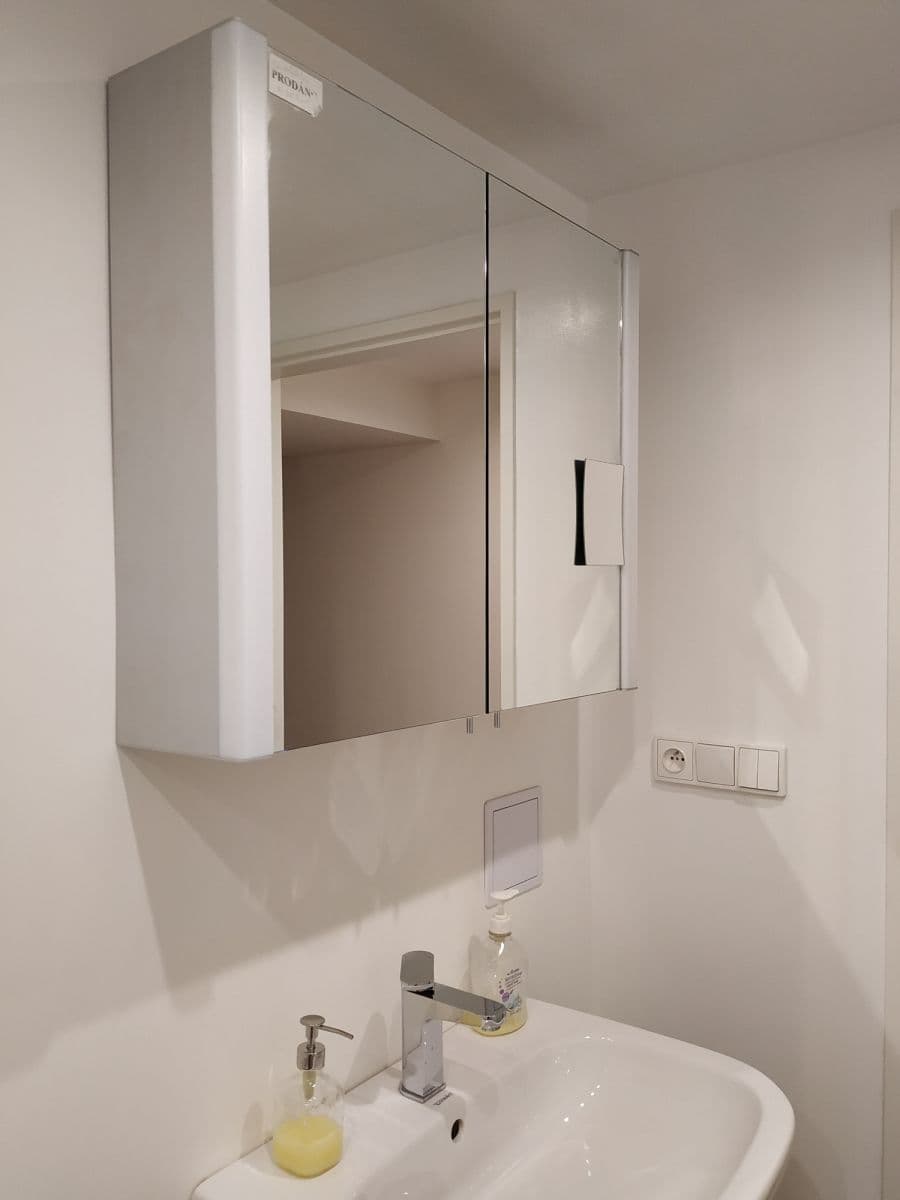 Pronájem bytu 37 m², Prvního pluku, Praha, Praha Pronájem bytu 37 m², Prvního pluku, Praha, Praha