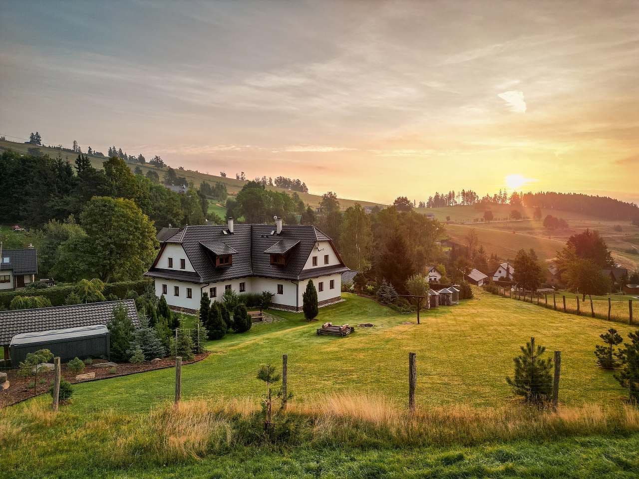 Pronájem chaty, chalupy, Staré Město, Olomoucký kraj Pronájem chaty, chalupy, Staré Město, Olomoucký kraj