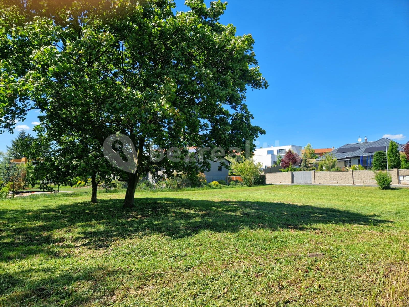 Prodej pozemku 1.034 m², Pod Kapličkou, Předboj, Středočeský kraj Prodej pozemku 1.034 m², Pod Kapličkou, Předboj, Středočeský kraj