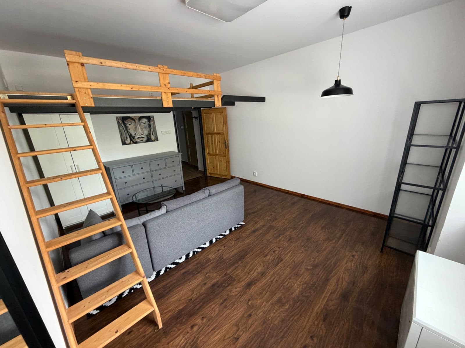 Pronájem bytu 1+kk 28 m², Ruská, Praha, Praha Pronájem bytu 1+kk 28 m², Ruská, Praha, Praha