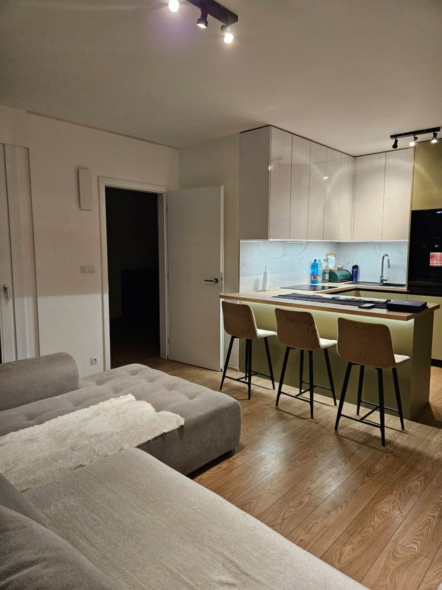 Pronájem bytu 3+kk 77 m², Trnitá, Brno, Jihomoravský kraj Pronájem bytu 3+kk 77 m², Trnitá, Brno, Jihomoravský kraj