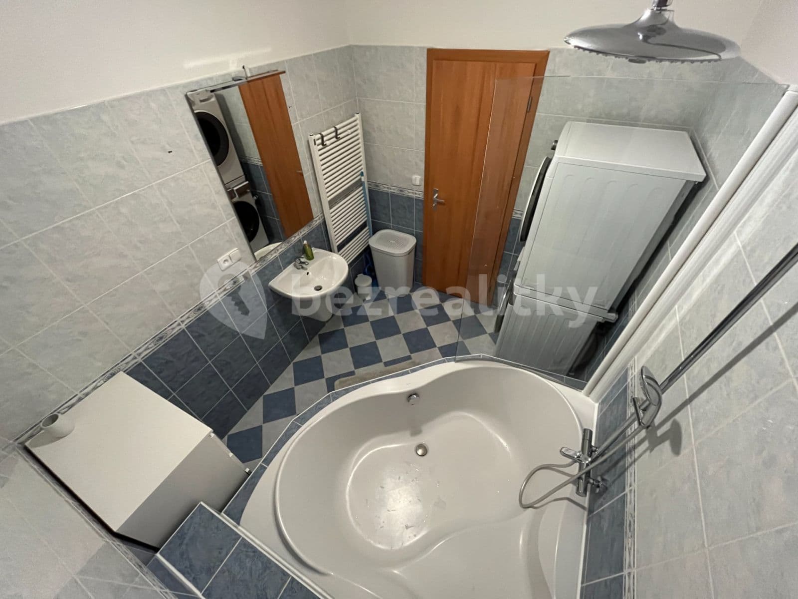 Pronájem bytu 2+kk 63 m², Měšická, Praha, Praha Pronájem bytu 2+kk 63 m², Měšická, Praha, Praha