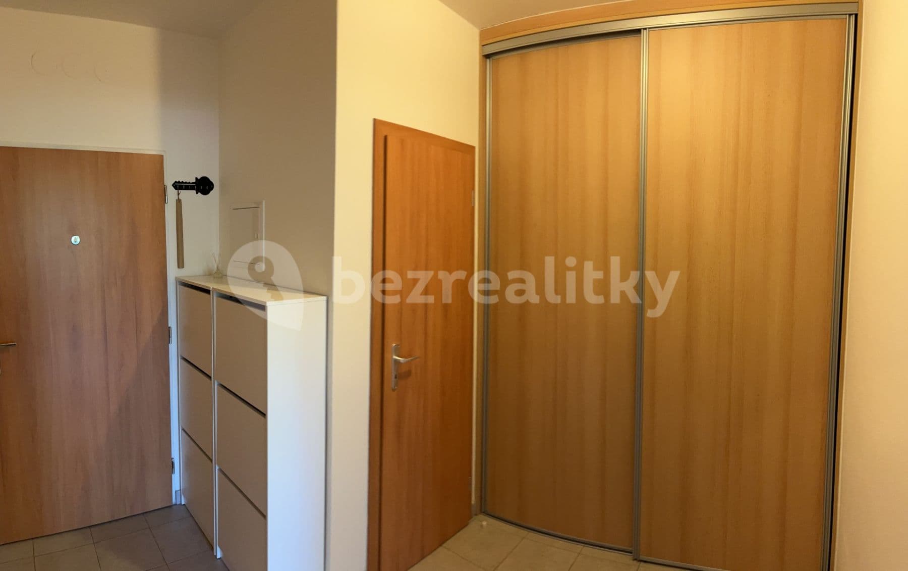 Pronájem bytu 2+kk 63 m², Měšická, Praha, Praha Pronájem bytu 2+kk 63 m², Měšická, Praha, Praha