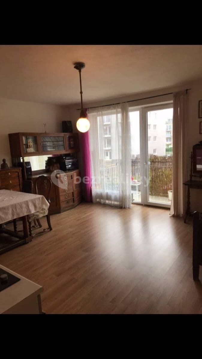 Pronájem bytu 1+kk 32 m², Žitná, Hostivice, Středočeský kraj Pronájem bytu 1+kk 32 m², Žitná, Hostivice, Středočeský kraj