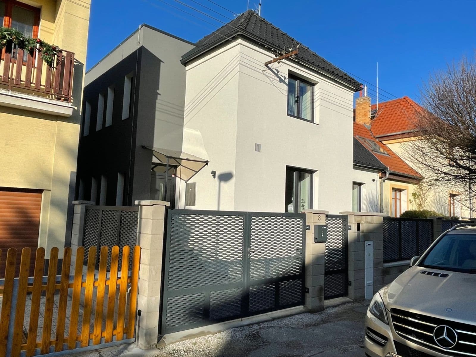 Pronájem bytu 1+kk 33 m², Pod Stráží, Plzeň, Plzeňský kraj Pronájem bytu 1+kk 33 m², Pod Stráží, Plzeň, Plzeňský kraj