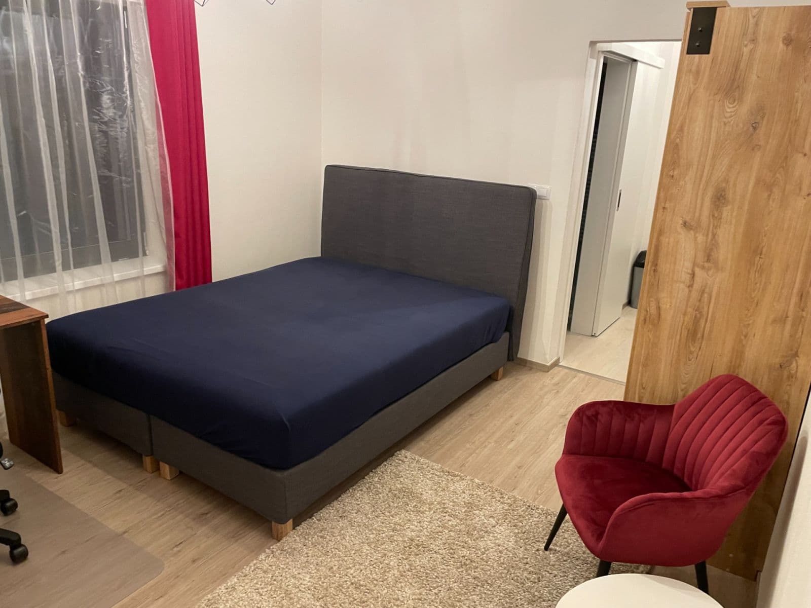 Pronájem bytu 1+kk 33 m², Pod Stráží, Plzeň, Plzeňský kraj Pronájem bytu 1+kk 33 m², Pod Stráží, Plzeň, Plzeňský kraj