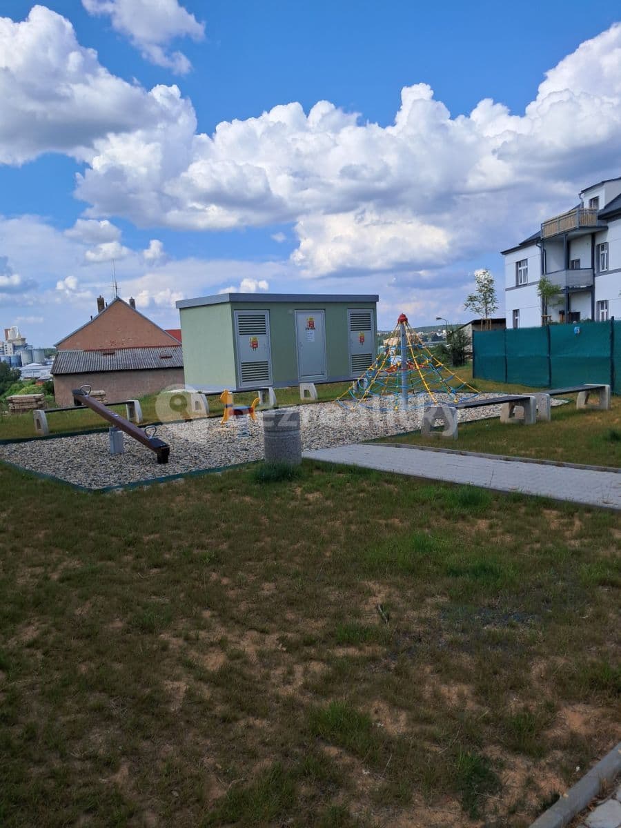 Pronájem bytu 1+kk 32 m², Lubenská, Rakovník, Středočeský kraj Pronájem bytu 1+kk 32 m², Lubenská, Rakovník, Středočeský kraj