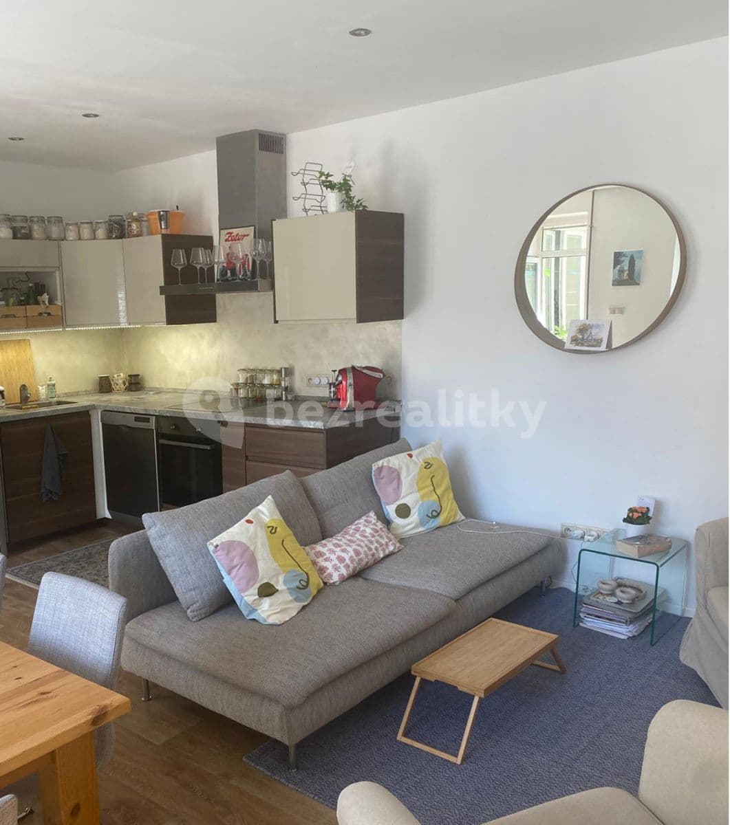 Pronájem bytu 2+kk 54 m², Jeremenkova, Praha, Praha Pronájem bytu 2+kk 54 m², Jeremenkova, Praha, Praha