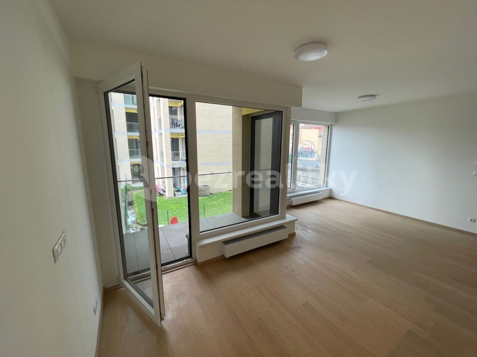 Pronájem bytu 2+kk 55 m², U Plynárny, Praha, Praha Pronájem bytu 2+kk 55 m², U Plynárny, Praha, Praha