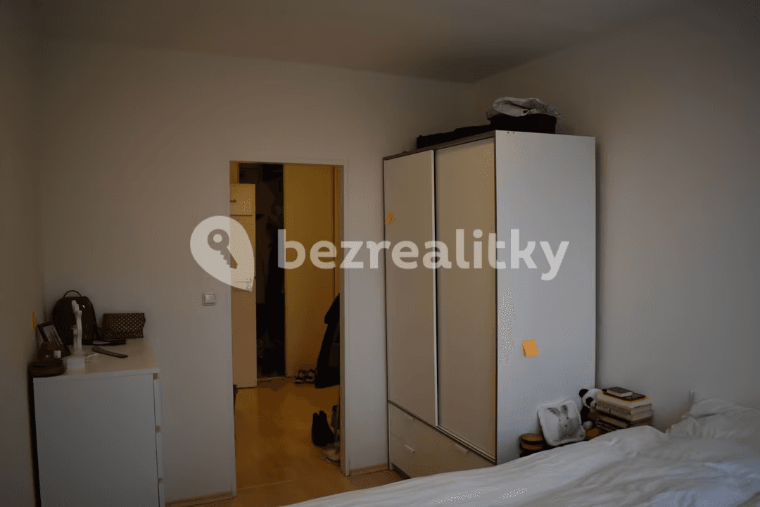 Pronájem bytu 2+kk 40 m², V Zápolí, Praha, Praha Pronájem bytu 2+kk 40 m², V Zápolí, Praha, Praha