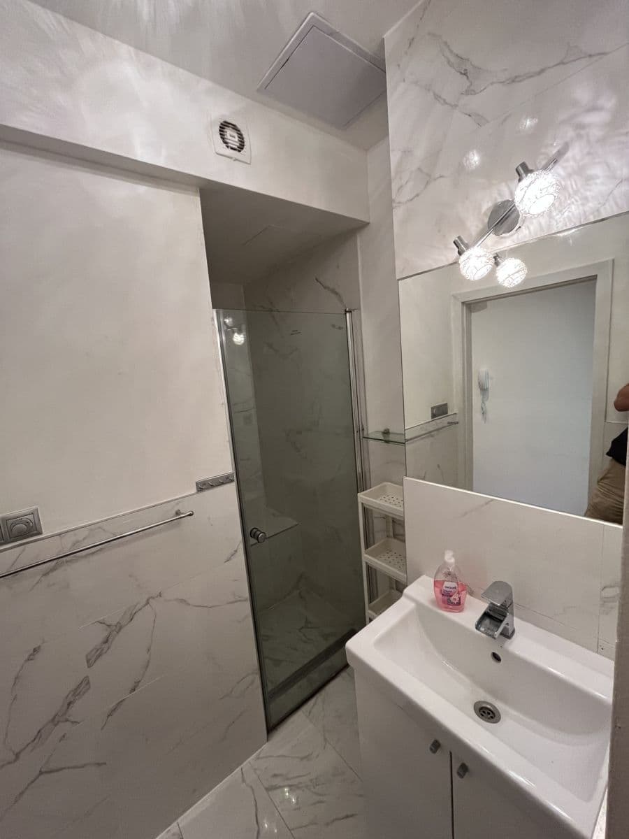 Pronájem bytu 19 m², Kodaňská, Praha, Praha Pronájem bytu 19 m², Kodaňská, Praha, Praha