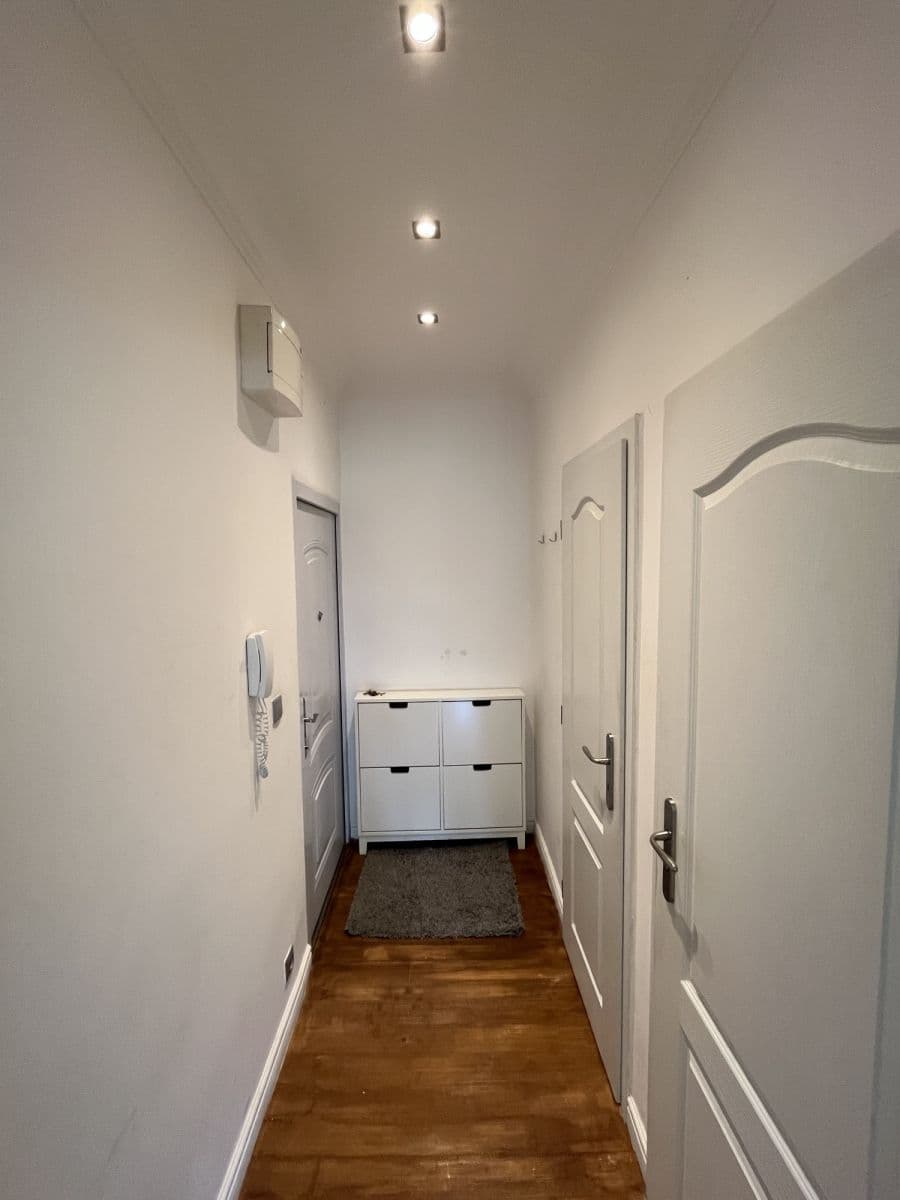 Pronájem bytu 19 m², Kodaňská, Praha, Praha Pronájem bytu 19 m², Kodaňská, Praha, Praha