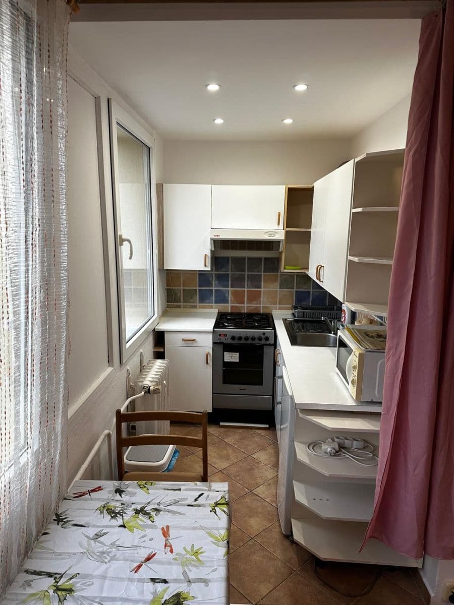 Pronájem bytu 1+kk 27 m², Dubrovnická, Praha, Praha Pronájem bytu 1+kk 27 m², Dubrovnická, Praha, Praha
