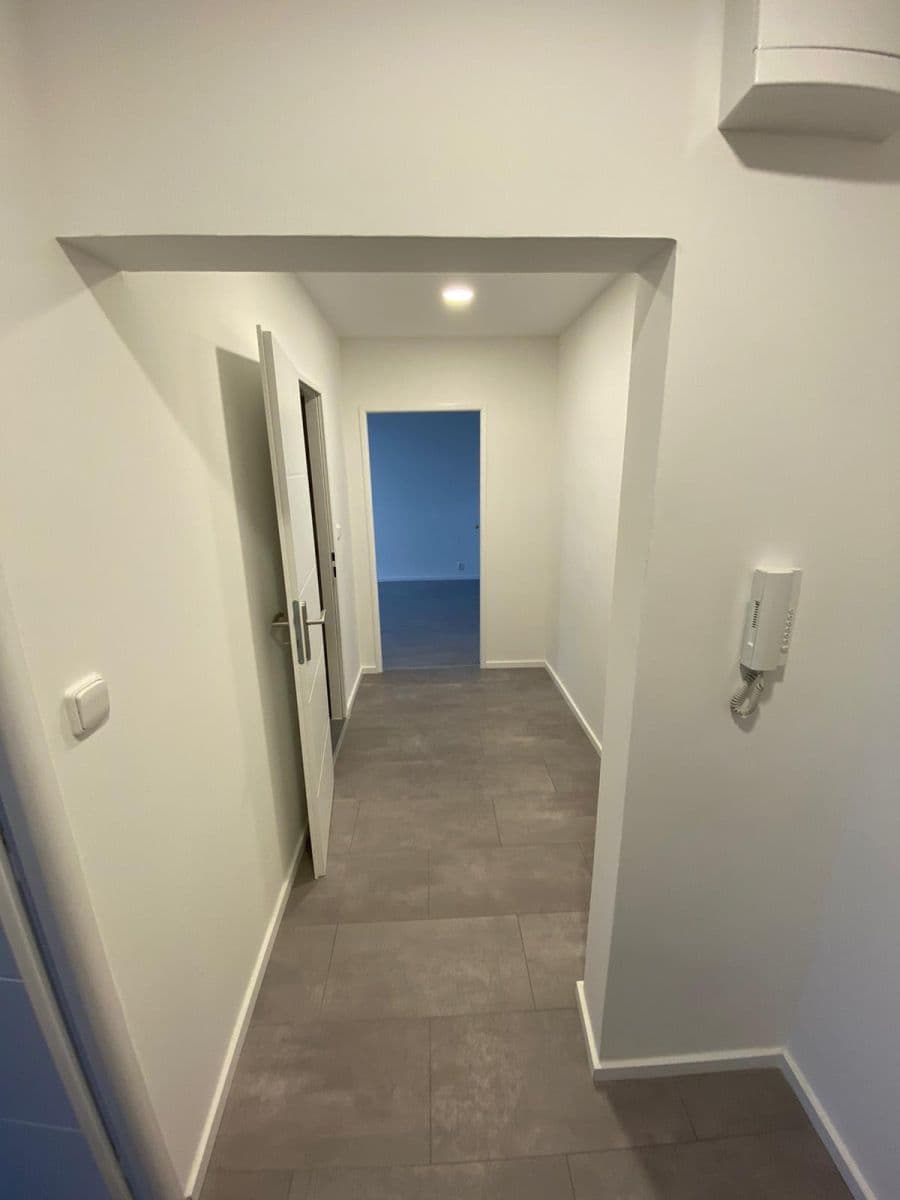 Prodej bytu 2+1 50 m², Kojetická, Neratovice, Středočeský kraj Prodej bytu 2+1 50 m², Kojetická, Neratovice, Středočeský kraj