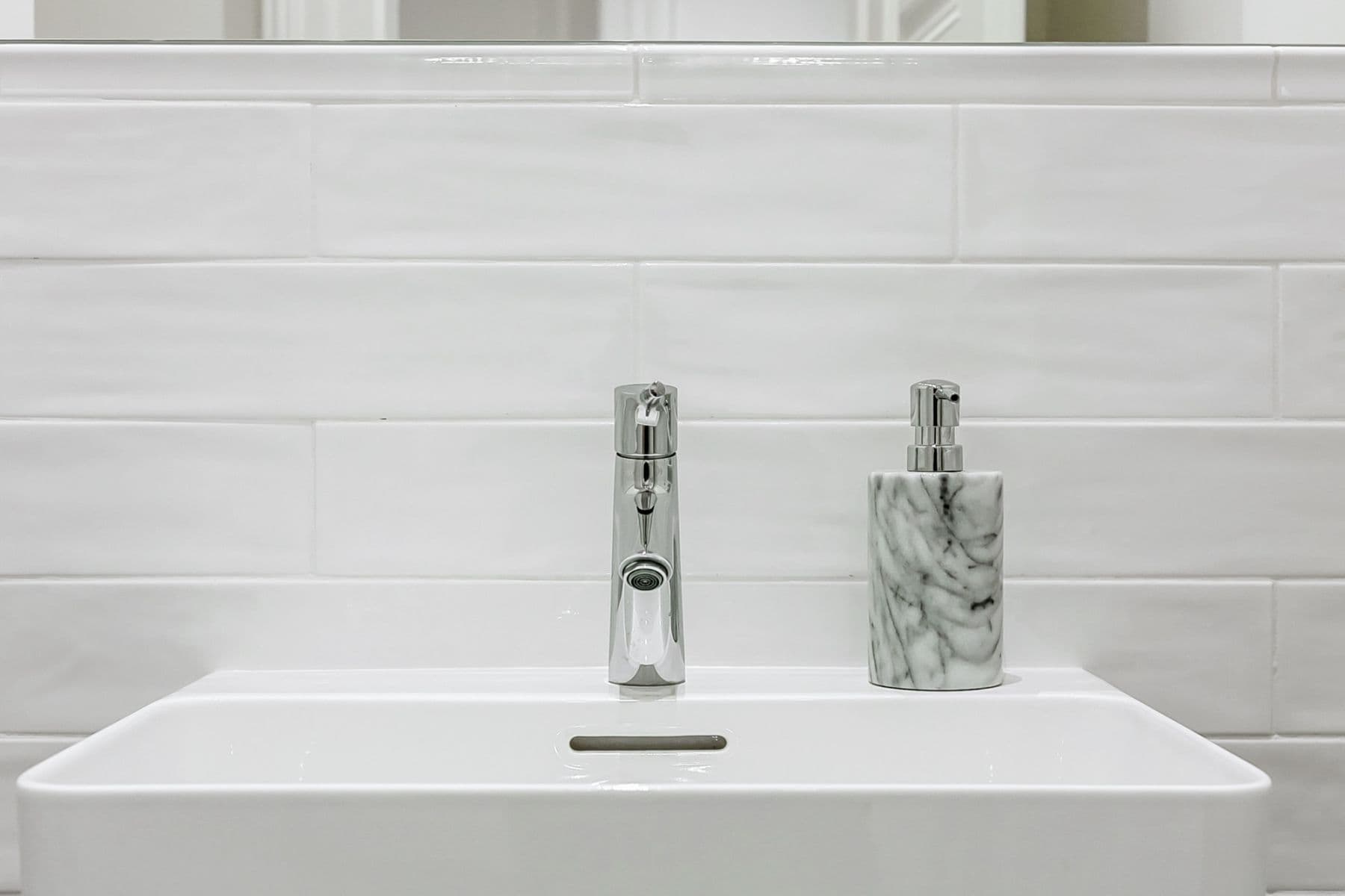 Pronájem bytu 60 m², Dlážděná, Praha, Praha Pronájem bytu 60 m², Dlážděná, Praha, Praha