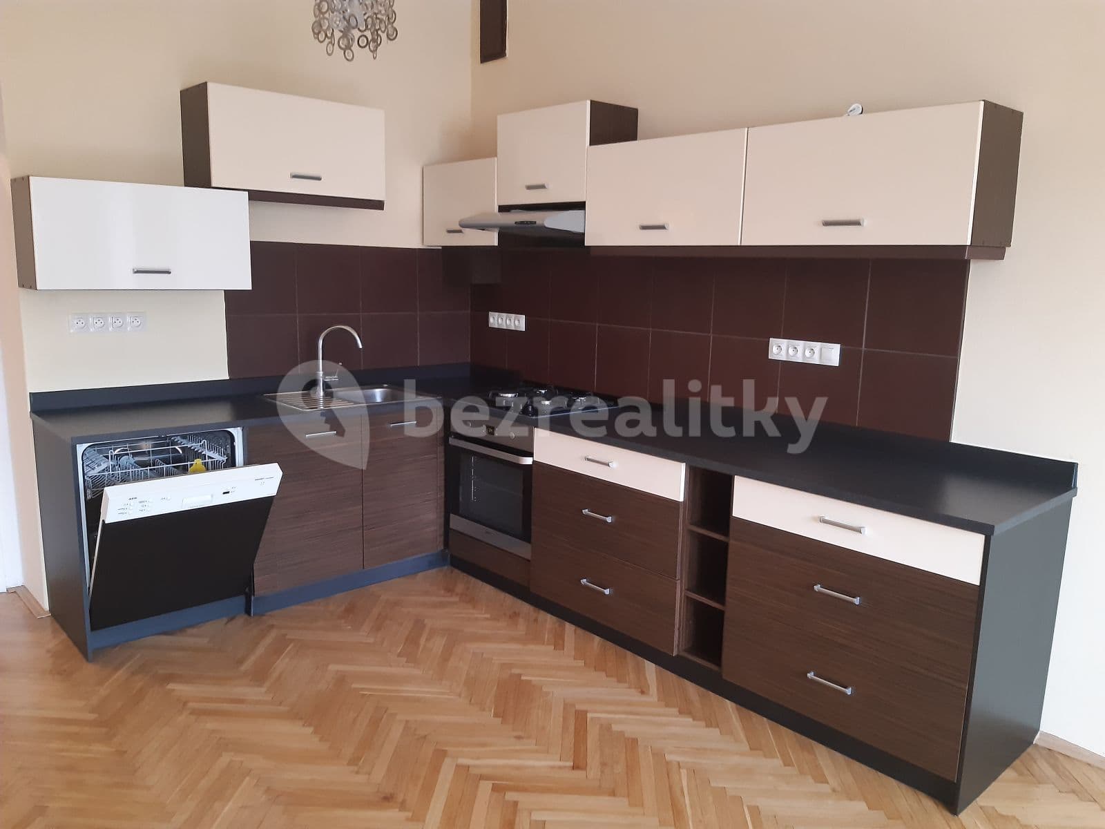 Pronájem bytu 4+kk 96 m², Biskupcova, Praha, Praha Pronájem bytu 4+kk 96 m², Biskupcova, Praha, Praha