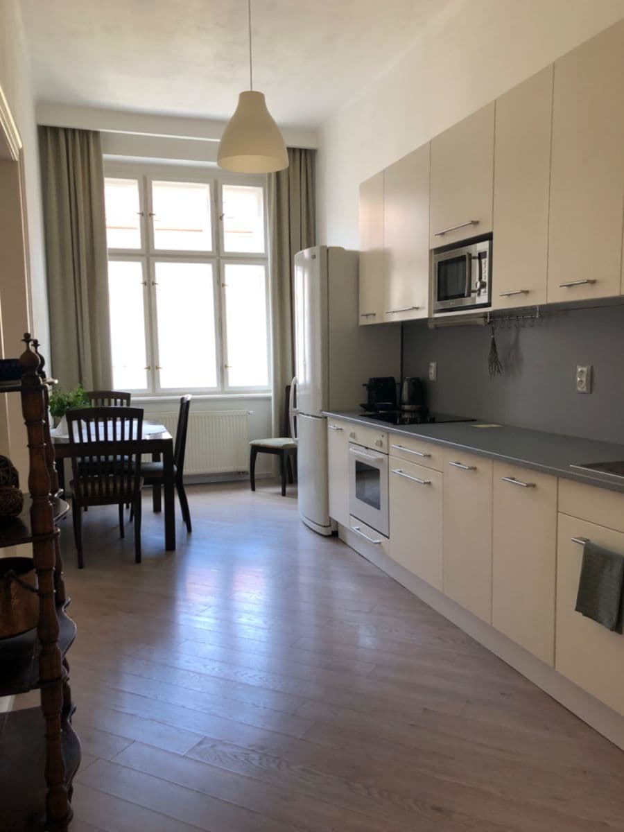 Pronájem bytu 2+kk 43 m², Na Bělidle, Praha, Praha Pronájem bytu 2+kk 43 m², Na Bělidle, Praha, Praha