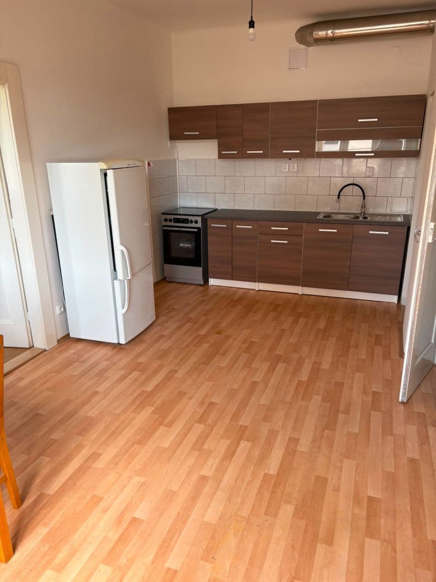 Pronájem bytu 2+kk 46 m², U Kněžské louky, Praha, Praha Pronájem bytu 2+kk 46 m², U Kněžské louky, Praha, Praha