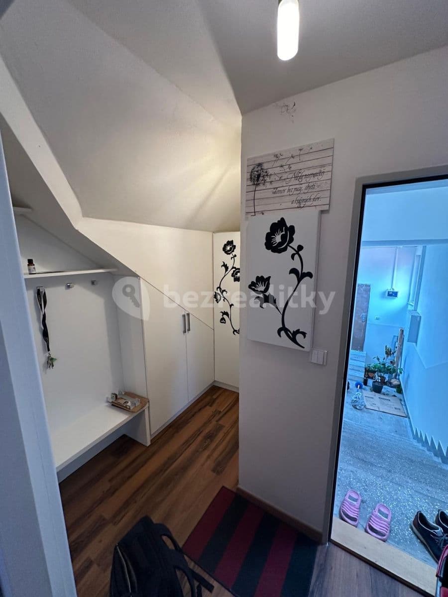 Pronájem bytu 2+kk 47 m², Hradešínská, Praha, Praha Pronájem bytu 2+kk 47 m², Hradešínská, Praha, Praha