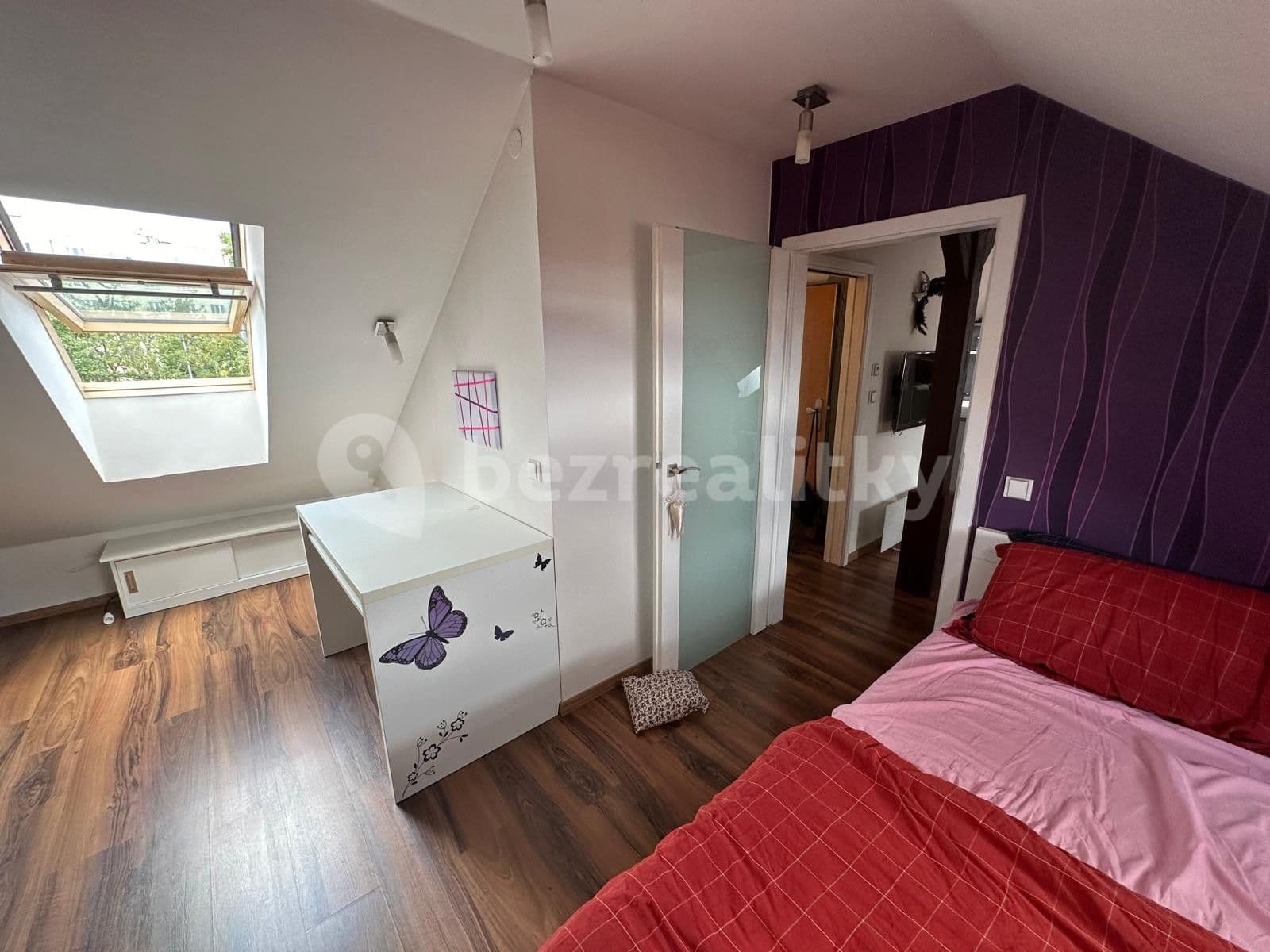 Pronájem bytu 2+kk 47 m², Hradešínská, Praha, Praha Pronájem bytu 2+kk 47 m², Hradešínská, Praha, Praha