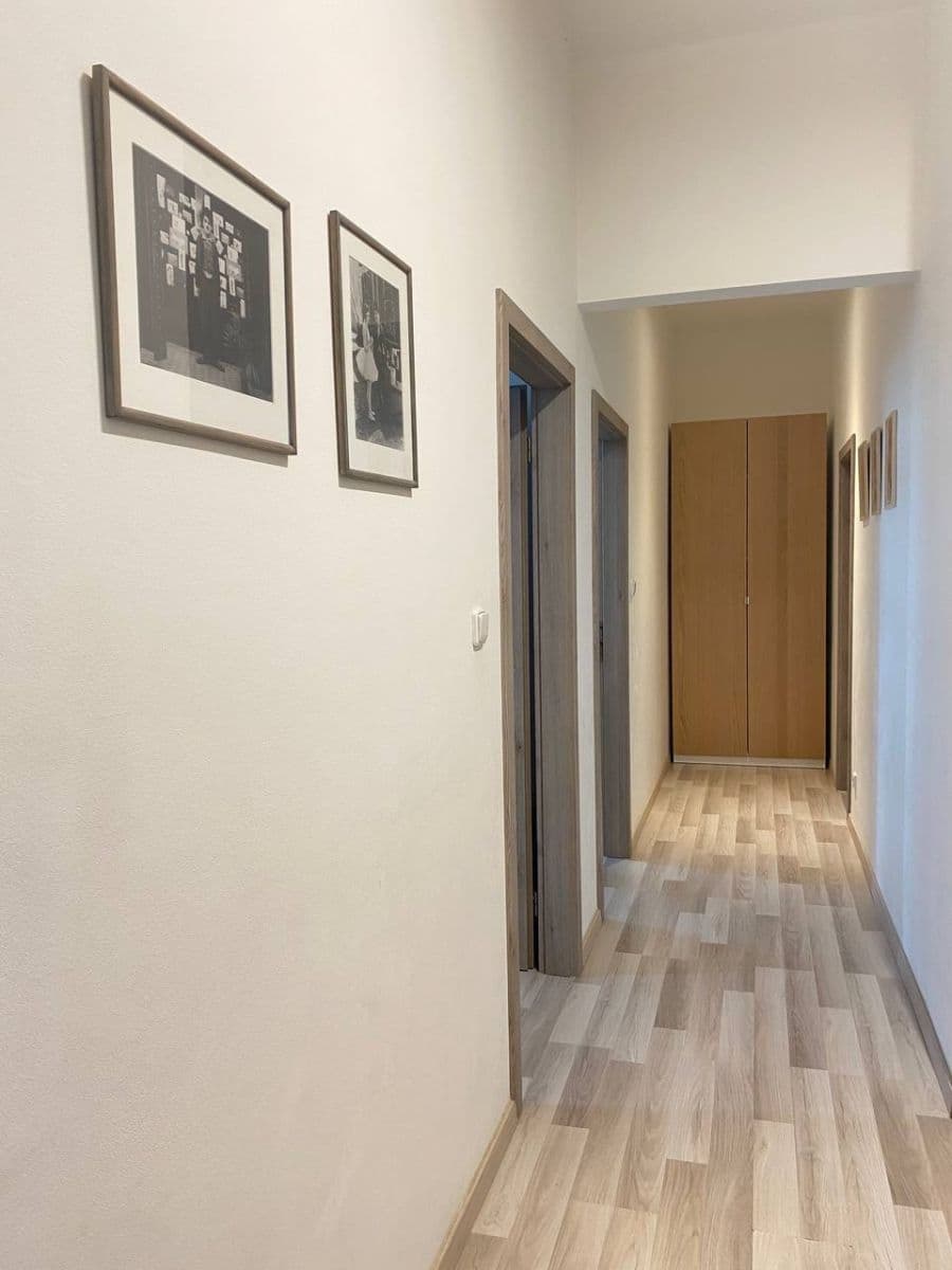 Pronájem bytu 2+1 62 m², 5. května, Praha, Praha Pronájem bytu 2+1 62 m², 5. května, Praha, Praha