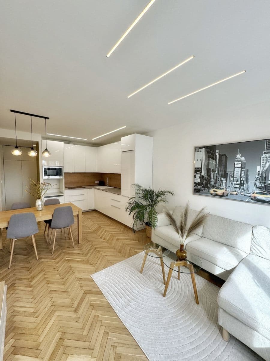 Pronájem bytu 66 m², Malešická, Praha, Praha Pronájem bytu 66 m², Malešická, Praha, Praha