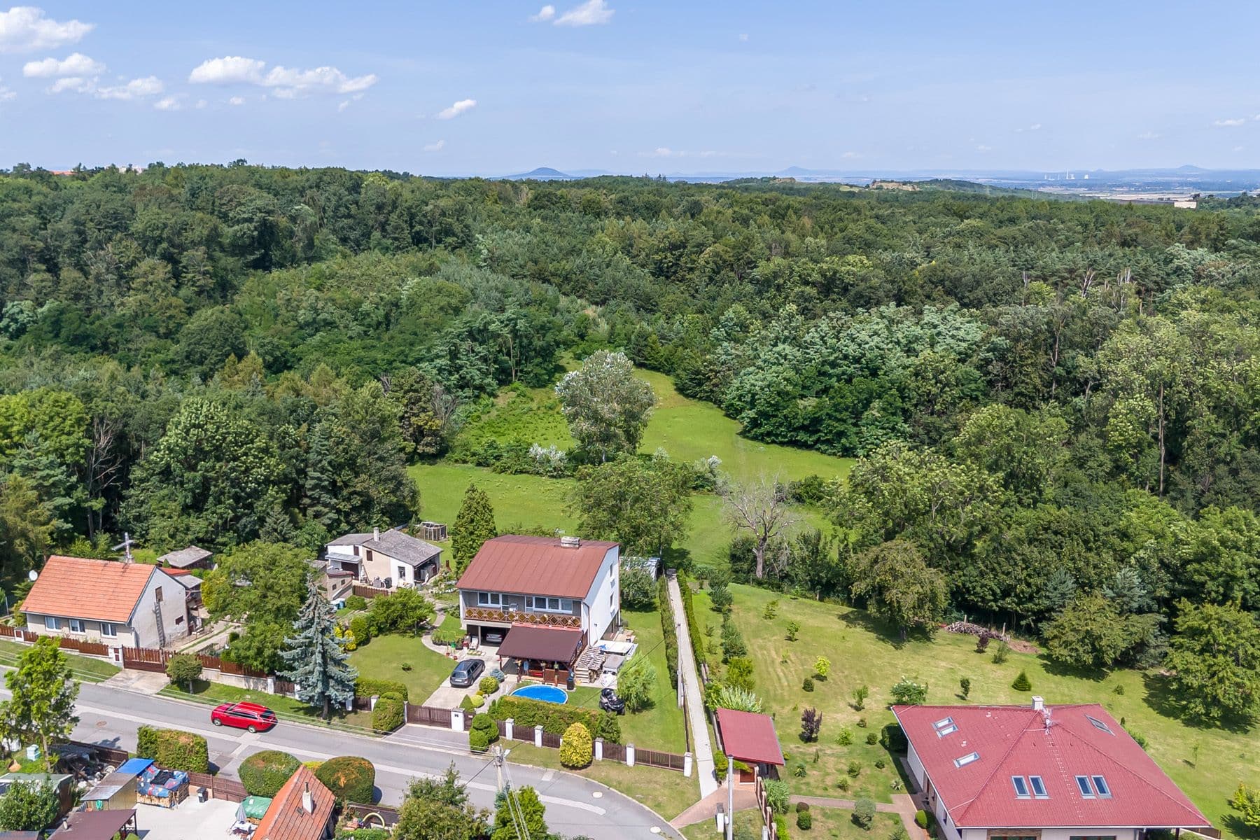 Prodej pozemku 886 m², K Dálnici, Panenské Břežany, Středočeský kraj Prodej pozemku 886 m², K Dálnici, Panenské Břežany, Středočeský kraj
