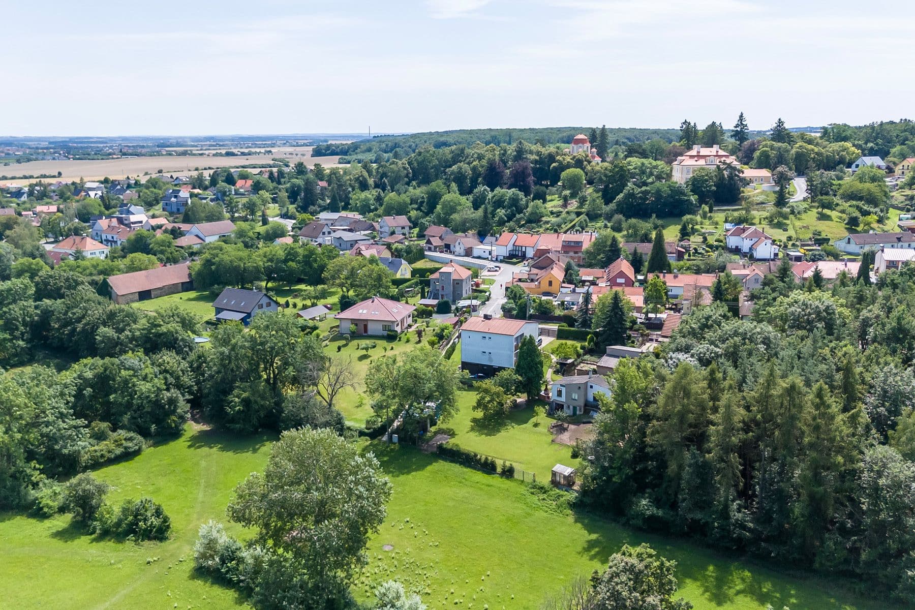 Prodej pozemku 886 m², K Dálnici, Panenské Břežany, Středočeský kraj Prodej pozemku 886 m², K Dálnici, Panenské Břežany, Středočeský kraj