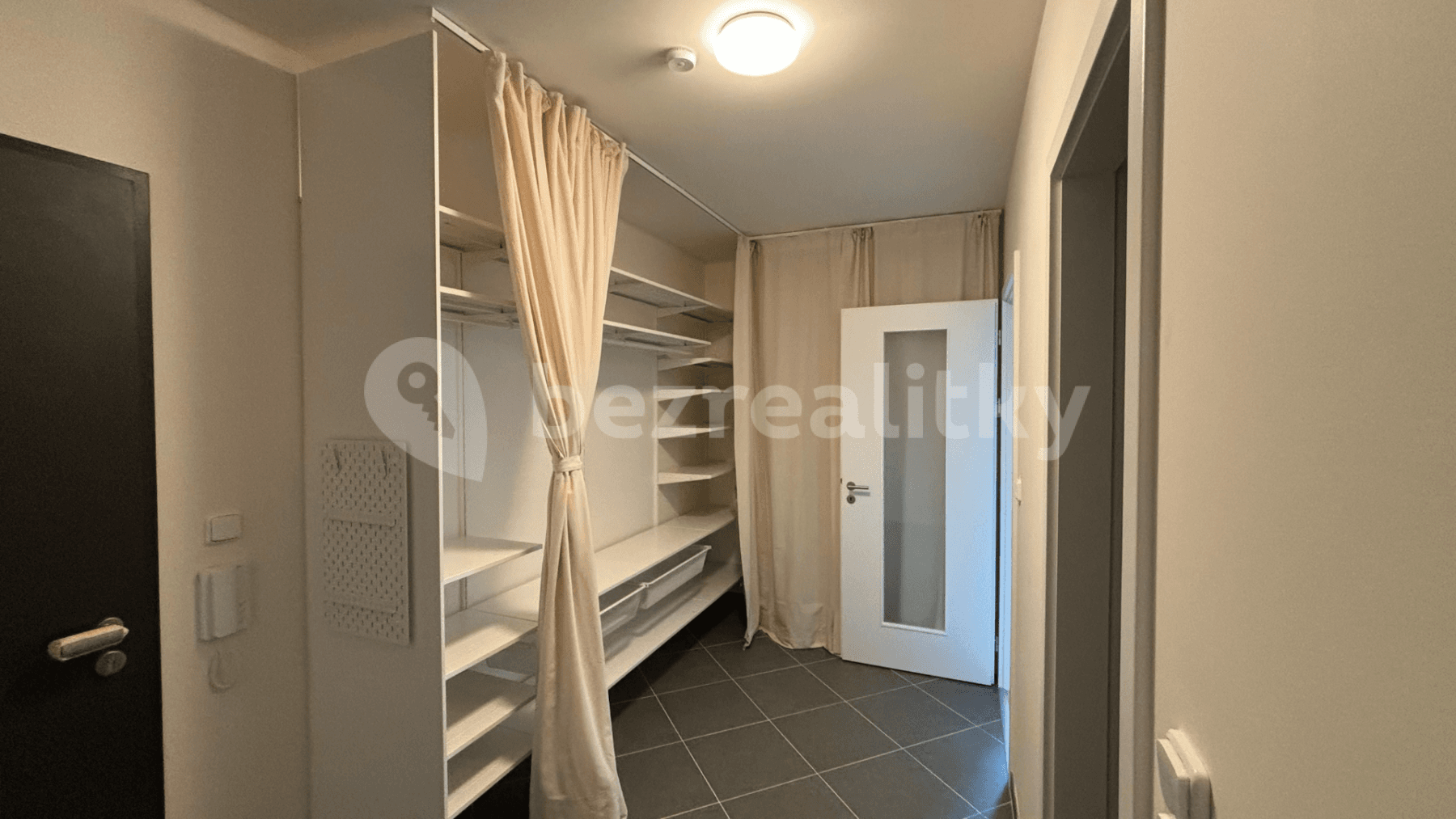 Pronájem bytu 2+kk 43 m², Thomasova, Praha, Praha Pronájem bytu 2+kk 43 m², Thomasova, Praha, Praha