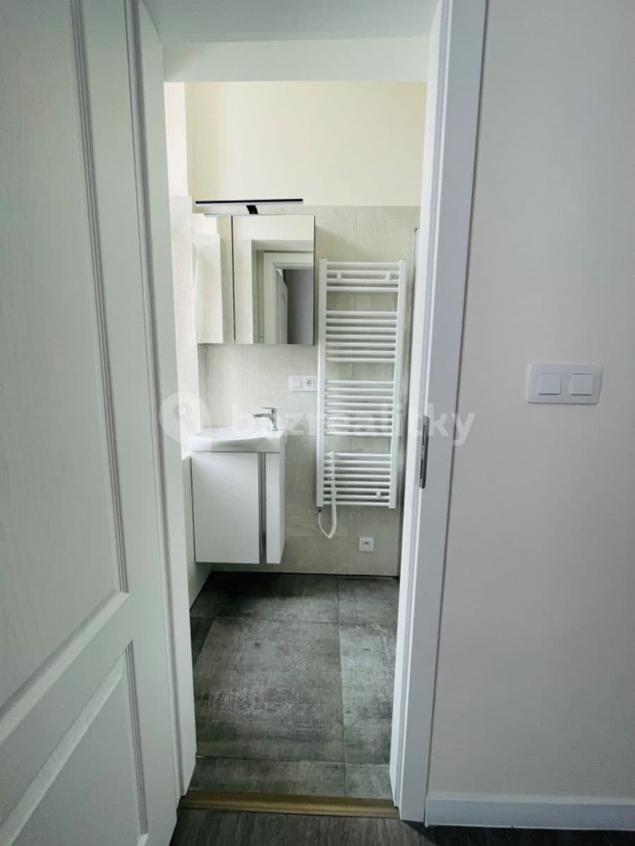 Pronájem bytu 2+kk 40 m², Na Laurové, Praha, Praha Pronájem bytu 2+kk 40 m², Na Laurové, Praha, Praha