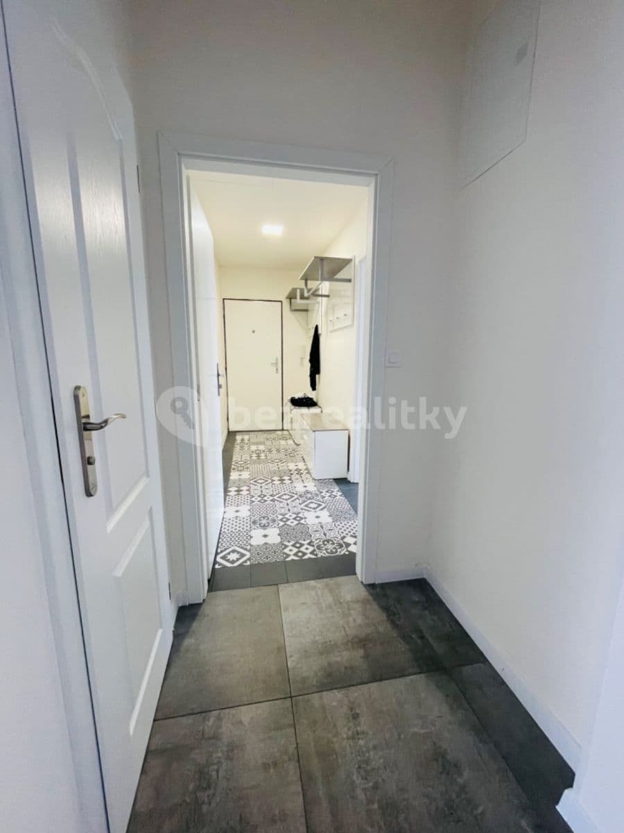 Pronájem bytu 2+kk 40 m², Na Laurové, Praha, Praha Pronájem bytu 2+kk 40 m², Na Laurové, Praha, Praha