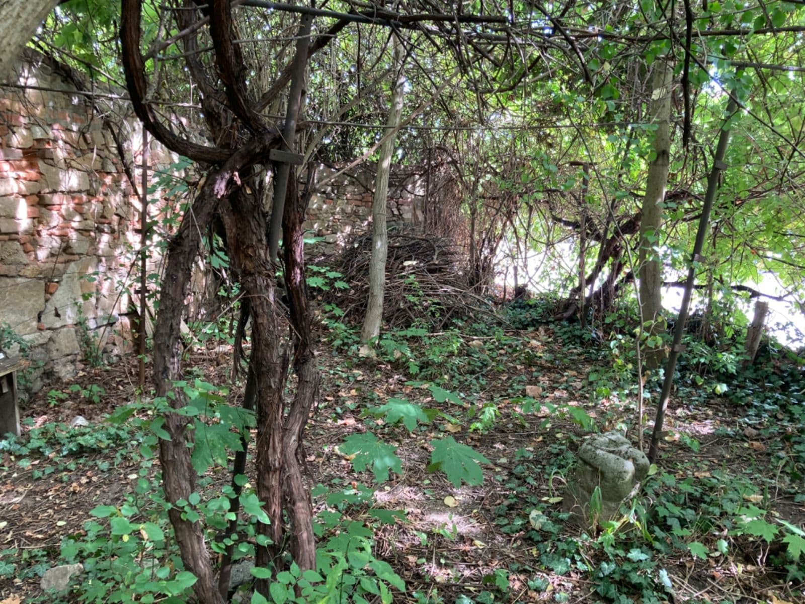 Prodej pozemku 147 m², Koželužská, Znojmo, Jihomoravský kraj Prodej pozemku 147 m², Koželužská, Znojmo, Jihomoravský kraj