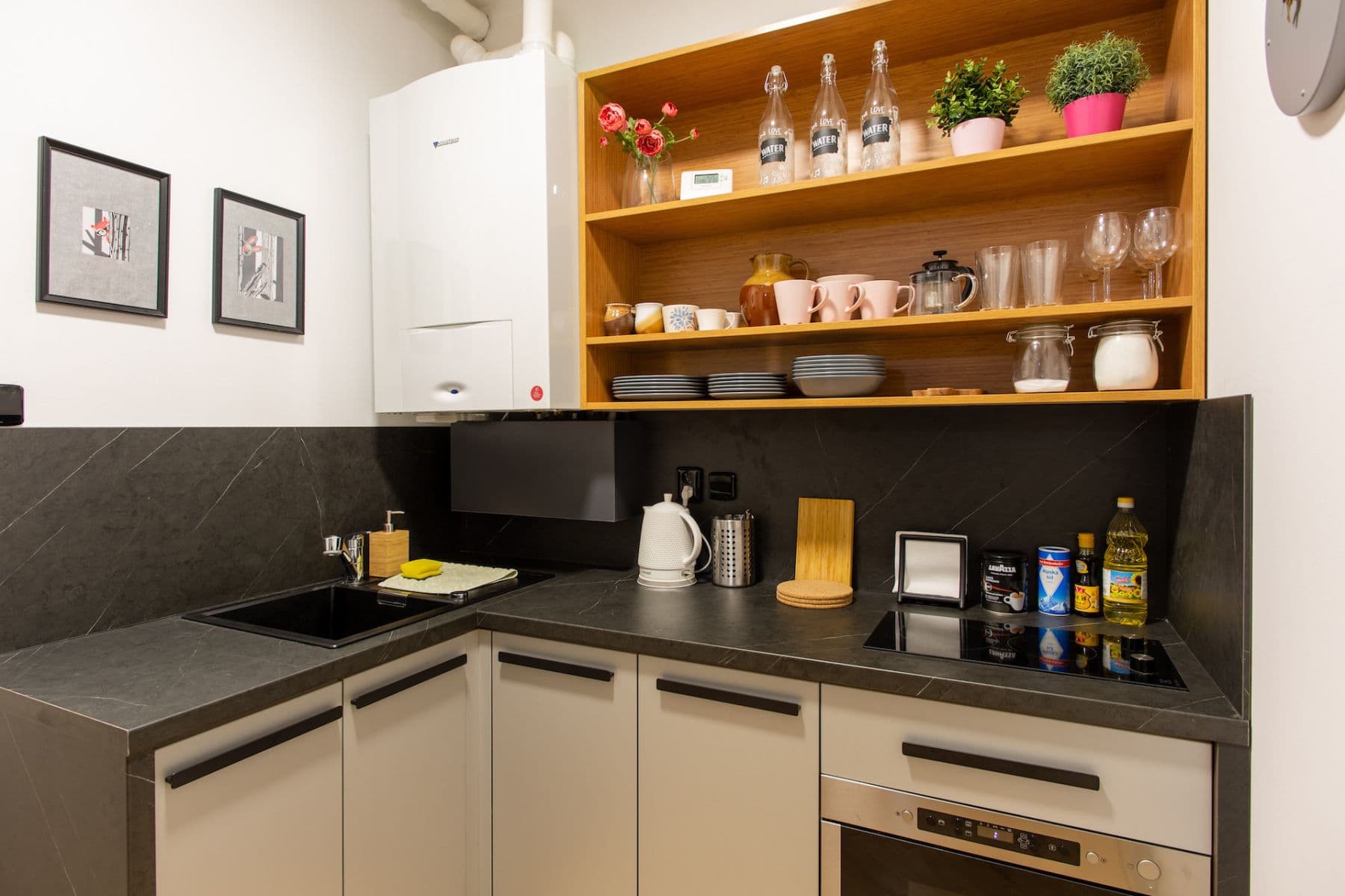 Pronájem bytu 90 m², Blanická, Praha, Praha Pronájem bytu 90 m², Blanická, Praha, Praha