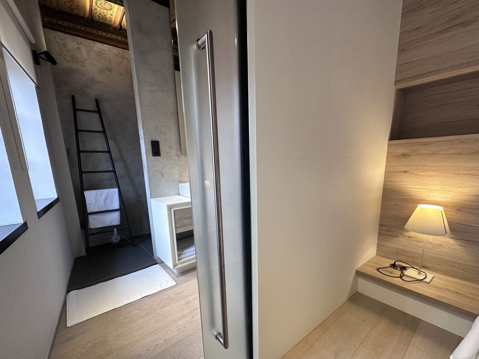 Pronájem bytu 45 m², Vlašská, Praha, Praha Pronájem bytu 45 m², Vlašská, Praha, Praha